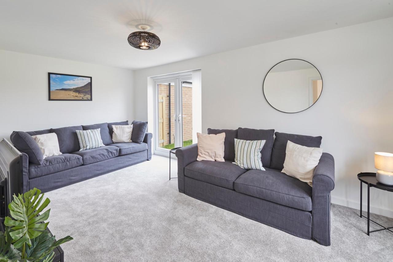 Host & Stay - Cayton Bay Cottage Exterior foto